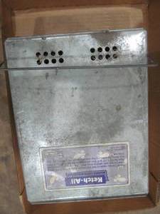 lot 53 image: ketch all mouse trap