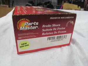 lot 67 image: Chrysler minivan brake shoes (rear) new in package 98-2001