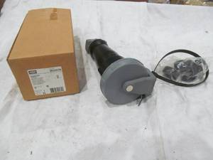 lot 95 image: Hubbell connectorwatertight
