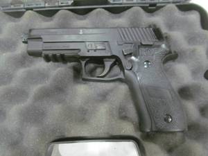 lot 122 image: SIG Sauer p226 .177 cal