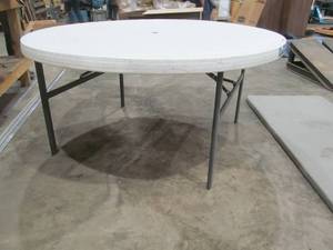 lot 130 image: round table