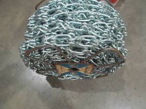 lot 176 image: chain