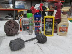 lot 194 image: car cleaning supplies