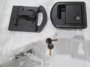 lot 253 image: trailer door handle