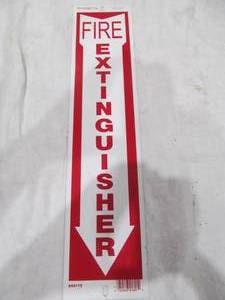 lot 258 image: sign, fire extighwisher