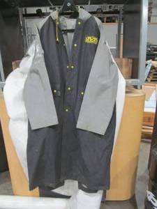 lot 346 image: mechanics rain jacket