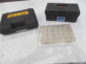 lot 370 image: tool box, parts container