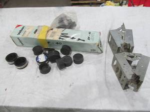 lot 388 image: tripod, brackets, pipe