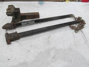 lot 401 image: Equalizer Hitch system