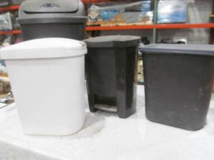 lot 410 image: garbage cans