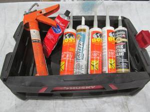 lot 448 image: seam and gutter sealant, spot buddy chalking gun