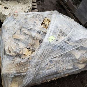 lot 132 image: Platteville Limestone
