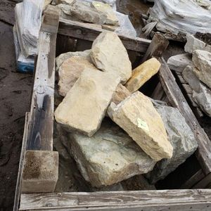 lot 136 image: Platteville Limestone