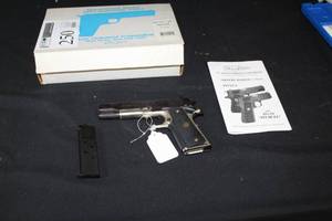 lot 250 image: Thompson 1911A-1 Pistol