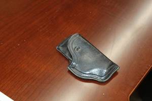 lot 264 image: Browning Leather Gun Holster