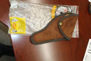 lot 270 image: Brauer Bros. Mfg.Co. Leather Gun Holster