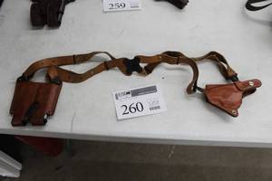 lot 260 image: Galco Over-Shoulder Leather Gun and Clip Holster