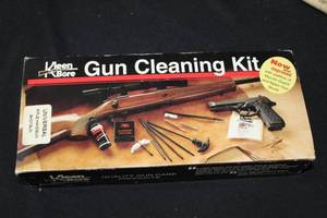 lot 293 image: Kleen Bore Universal Gun Cleaning Kit