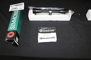 lot 296 image: Simmons Air Gun Scope