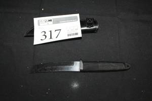 lot 317 image: Plastic Knife with Sheath