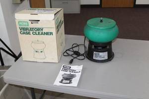 lot 287 image: RCBS Vibratory Case Cleaner