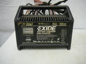 lot 72 image: Exile Battery Charger 612 Volt