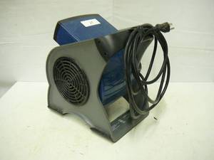 lot 11 image: Lasko Blower Fan