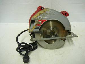 lot 19 image: 7 14 Circular Saw Skill Saw Works
