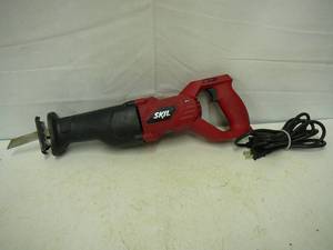 lot 33 image: Skill 9206 Reciprocating Saw Variable Speed Works