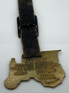 lot 17 image: Vintage Avery Tractor Watch Fob