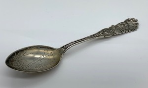 lot 27 image: Sterling Silver Souvenir Spoon - Minneapolis, Minn