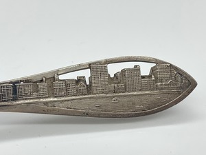 lot 30 image: Chicago Sterling Silver Souvenir Spoon