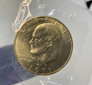 lot 65 image: Blue Ike - 1971 Eisenhower Uncirculated Silver Dollar