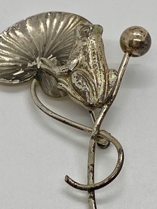 lot 100 image: Forstner Sterling Frog Brooch