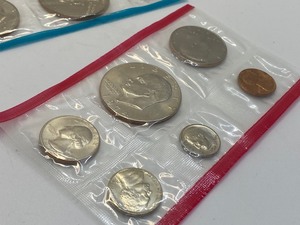 lot 120 image: 1974 U.S. Mint Uncirculated Coin Set