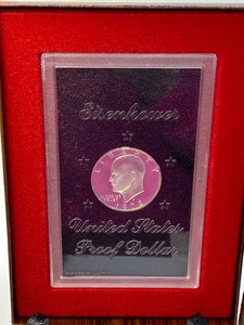 lot 125 image: (2) 1972 Eisenhower Dollar Coin Proof Sets