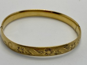 lot 127 image: Vintage 14K Gold Filled Bracelet by Marathon