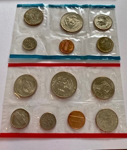 lot 138 image: 1980 U.S. Mint Uncirculated Coin Set