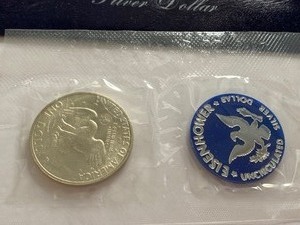 lot 141 image: Blue Ike - 1971 Eisenhower Uncirculated Silver Dollar