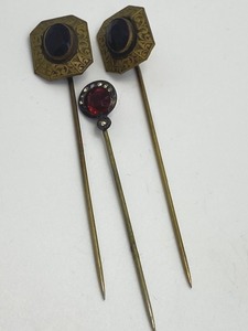 lot 146 image: (3) Lovely Victorian Stick Pins