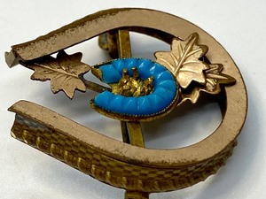 lot 149 image: Victorian Horse Shoe Pin
