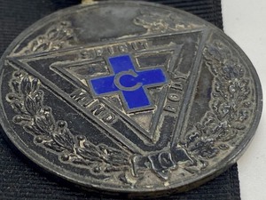 lot 155 image: 1906 Antique Spirit Mind Body Pole Vaulting Medal and Watch Fob