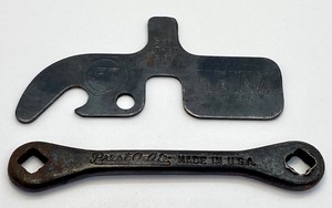 lot 176 image: Vintage Heinz 57 Multi Purpose Opener and Small Wrench