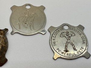 lot 185 image: Marlin 1870 Pocket Screw Driver Key Chain Fob & The H.C. Cook Company Pocket Screw Driver- Powerful Pete