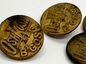 lot 189 image: (4) Vintage Osh Gosh BGosh Buttons