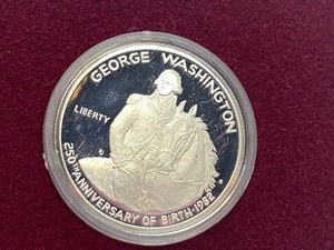 lot 212 image: United States Mint Commemorative Silver Half Dollar Coin