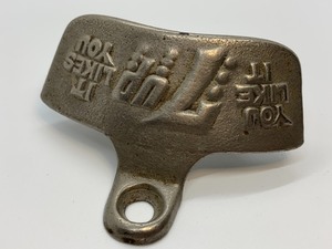 lot 233 image: Vintage STARR X 7-Up Metal Wall Mounted Bottle Opener