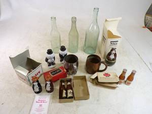 lot 59 image: Vintage and Collectable Salt and Pepper shakers and Vintage Bottles