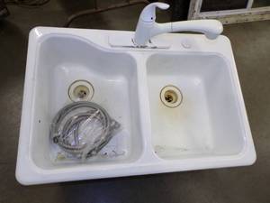 lot 37 image: White Kitchen Sink with Faucet
