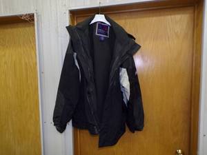 lot 80 image: XXL Jacket insulated